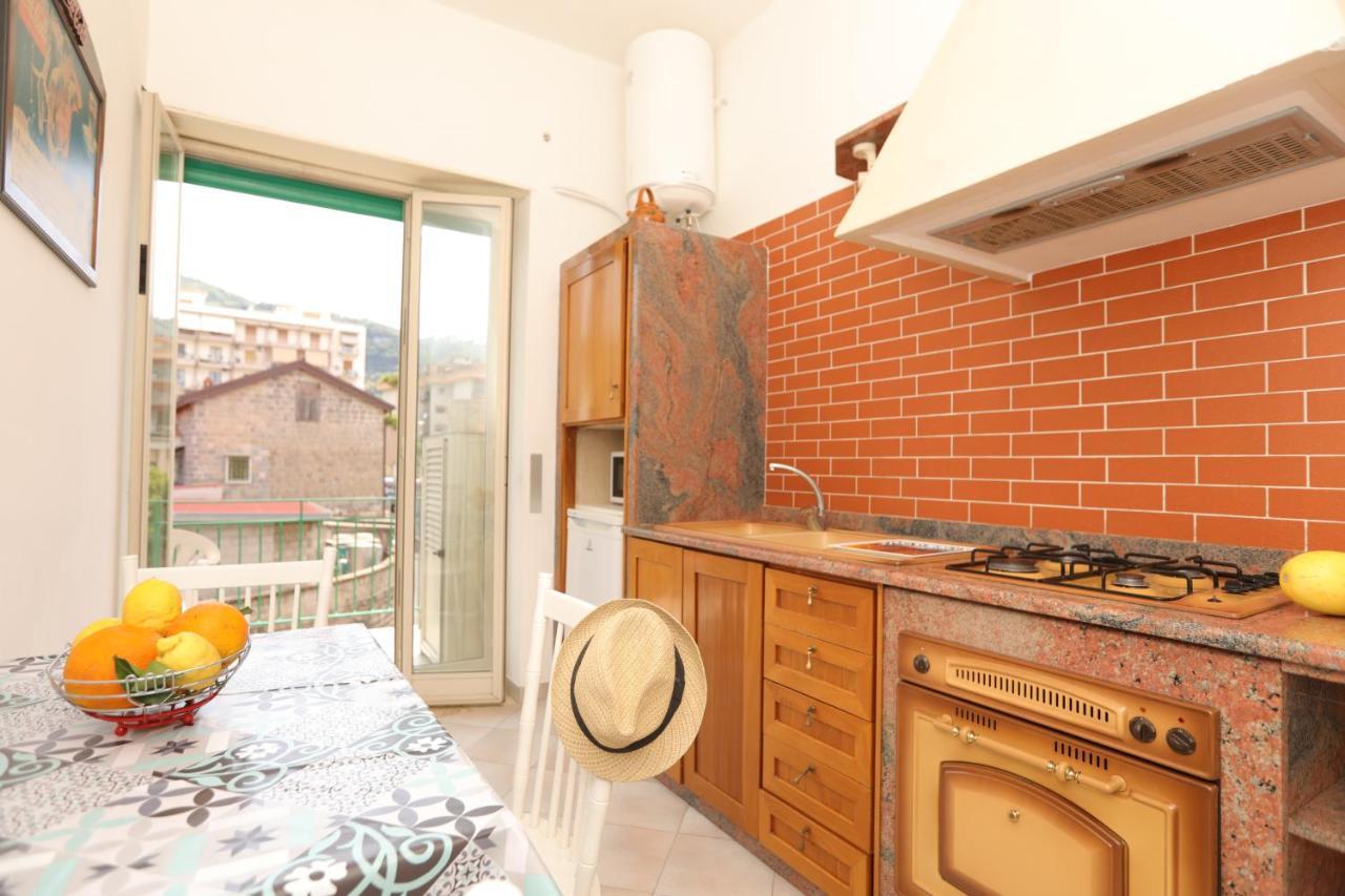 Estate4Home - Casa Pina Sorrento Eksteriør bilde